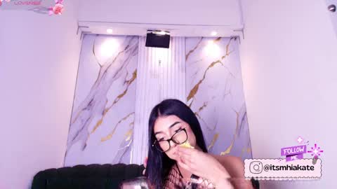 Mhia Kate online show from 11, 5, 2026