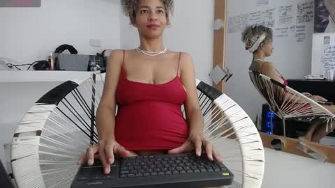Snapshot of mhulattahot_ chatting on 11, 2, 2025 Mulata Spencer online show from 11, 2, 2025