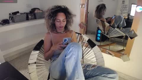 Snapshot of mhulattahot_ chatting on 21, 2, 2025 Mulata Spencer online show from 21, 2, 2025