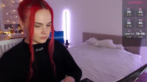 Snapshot of mi_cherry chatting on 3, 1, 2025 Alice online show from 3, 1, 2025