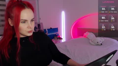 Snapshot of mi_cherry chatting on 7, 2, 2025 Alice online show from 7, 2, 2025
