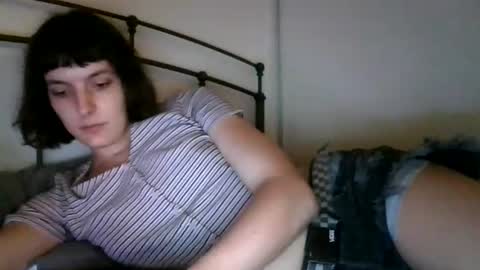 mia_177 online show from 13, 7, 2026