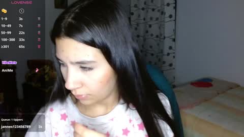 Mia online show from 7, 12, 2024