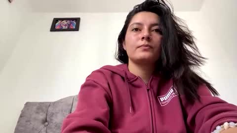 Snapshot of mia__robertss chatting on 17, 11, 2025 Mia online show from 17, 11, 2025