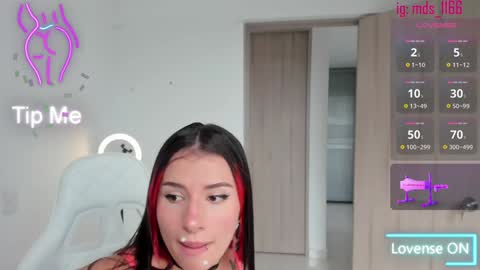 Snapshot of mia_adams66 chatting on 28, 1, 2025 Mia adams  online show from 28, 1, 2025