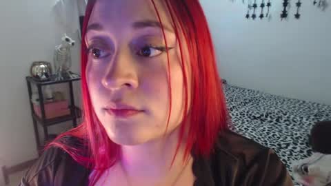 mia online show from 23, 7, 2026