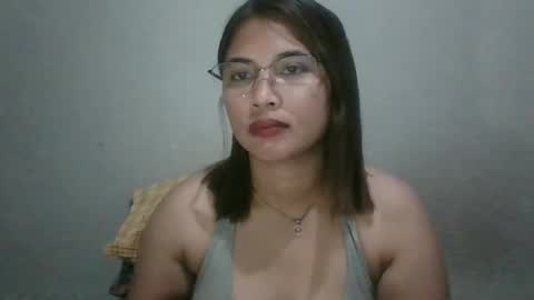 mia_bella04 online show from 21, 2, 2025