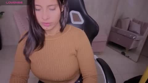 Mia  online show from 5, 5, 2026