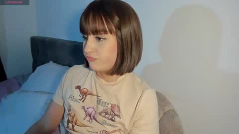 Mia Blair online show from 17, 3, 2026