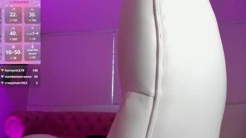   online show from 20, 2, 2025