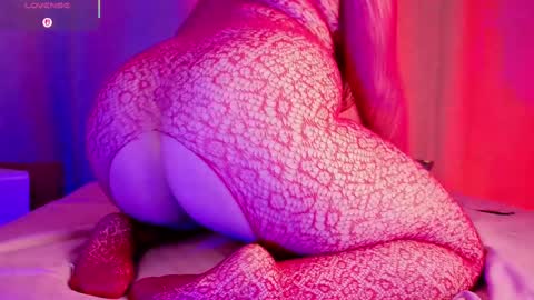   online show from 20, 9, 2025