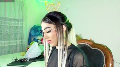 mia califa online show from 14, 6, 2026