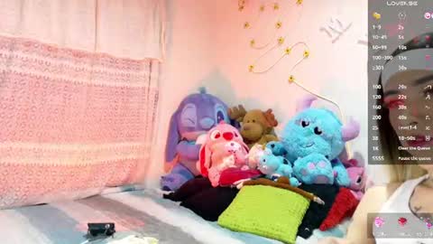 mia califa online show from 18, 6, 2026