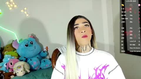 mia califa online show from 19, 6, 2026