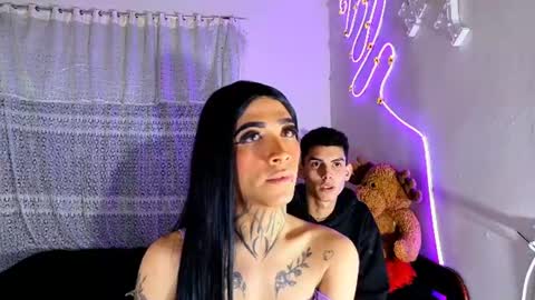 mia califa online show from 25, 6, 2026
