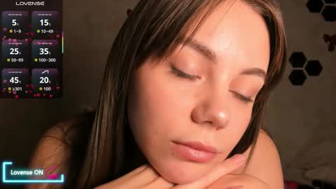 Mia  next stream Thursday 1400 UTC1 Friday 1400 UTC1 online show from 4, 2, 2026