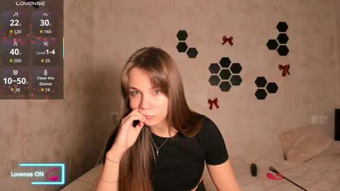 Mia  next stream Thursday 1400 UTC1 Friday 1400 UTC1 online show from 12, 2, 2026