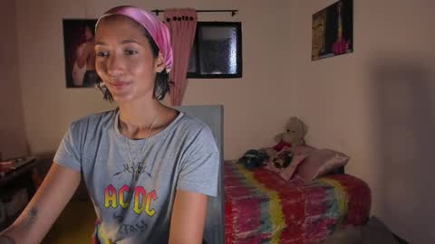 Mia Sandoval online show from 1, 3, 2026