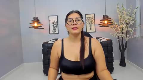 Mia Curvyy  online show from 14, 3, 2026