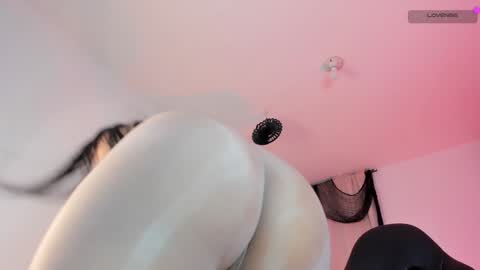 Mia online show from 21, 12, 2024