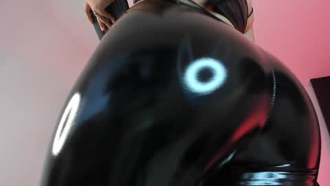 Mia online show from 23, 12, 2024