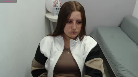 Mia online show from 27, 1, 2025