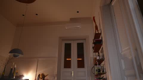 Mia online show from 4, 11, 2025