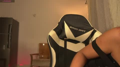 mia_ferrer777 online show from 6, 6, 2026