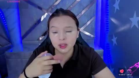 Mia online show from 19, 7, 2026