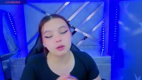 Mia online show from 6, 8, 2026
