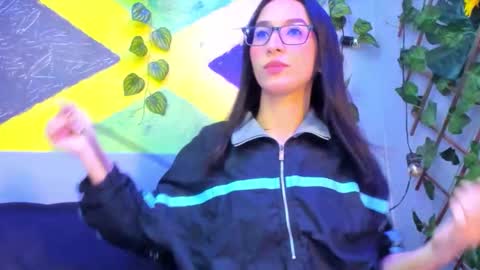 MIA online show from 2, 10, 2025