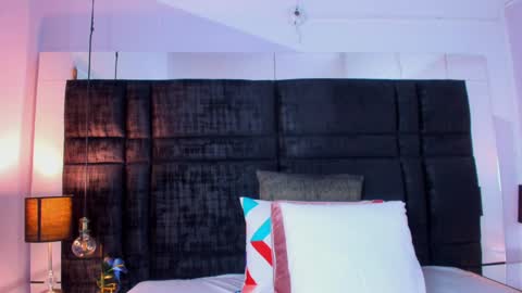 Snapshot of mia_garcia2 chatting on 23, 1, 2025 MIA online show from 23, 1, 2025