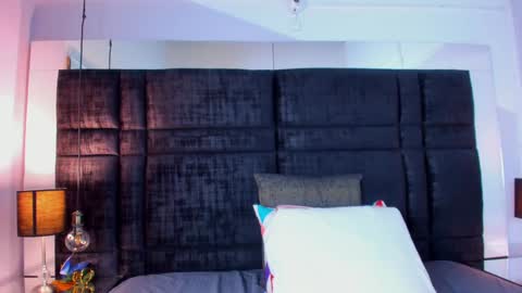 Snapshot of mia_garcia2 chatting on 25, 1, 2025 MIA online show from 25, 1, 2025