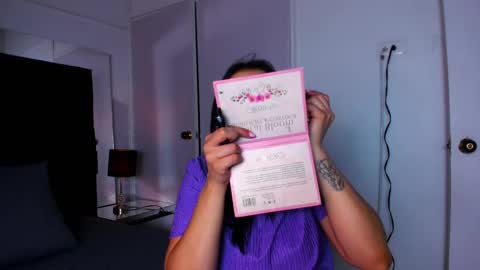 Snapshot of mia_garcia2 chatting on 4, 3, 2025 MIA online show from 4, 3, 2025