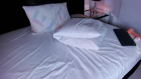 Snapshot of mia_garcia2 chatting on 7, 3, 2025 MIA online show from 7, 3, 2025