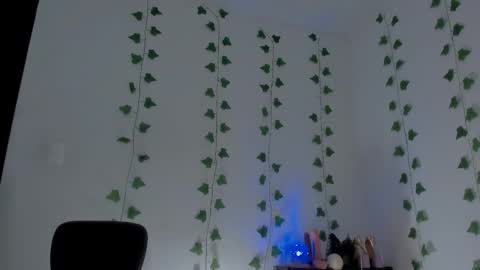 Snapshot of mia_garcia2 chatting on 6, 3, 2026 MIA online show from 6, 3, 2026