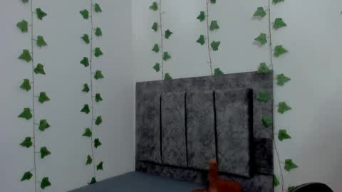 Snapshot of mia_garcia2 chatting on 15, 5, 2026 MIA online show from 15, 5, 2026