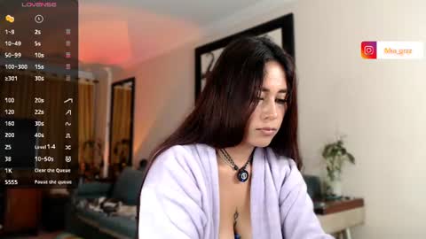Snapshot of mia_gutierrez_ chatting on 18, 7, 2026 MIA online show from 18, 7, 2026