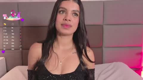 Mia online show from 30, 4, 2026