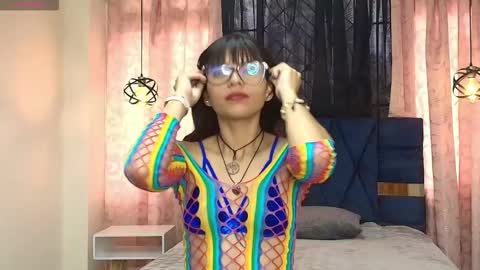 Snapshot of mia_holly__ chatting on 11, 10, 2025  MIA HOLLY  online show from 11, 10, 2025