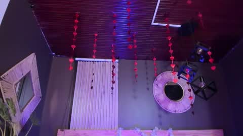 Val  online show from 14, 12, 2025