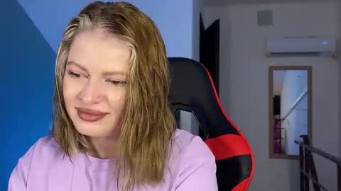 Mia online show from 14, 9, 2025