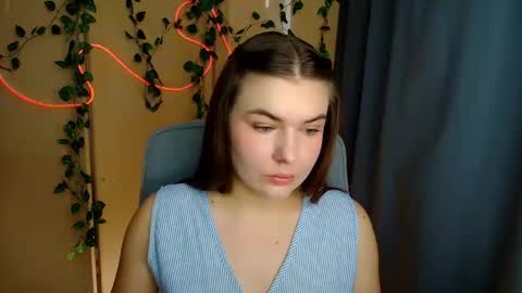 mia_lemm online show from 2, 4, 2026