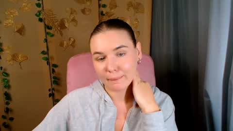 Snapshot of mia_lemm chatting on 28, 7, 2026 mia_lemm online show from 28, 7, 2026