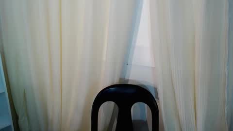 M I A online show from 8, 3, 2026