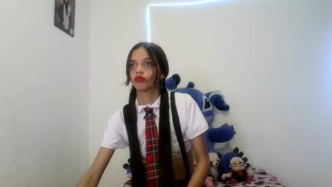 mia lucy 21 online show from 23, 10, 2025