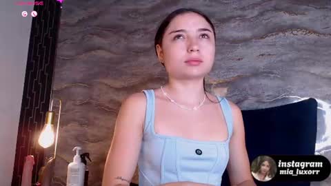 mia_luxor online show from 11, 7, 2026
