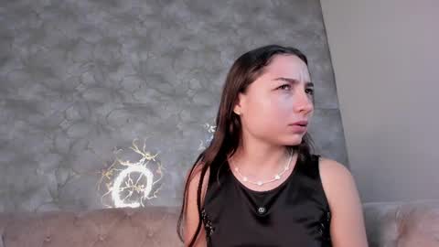 mia_luxor online show from 17, 7, 2026
