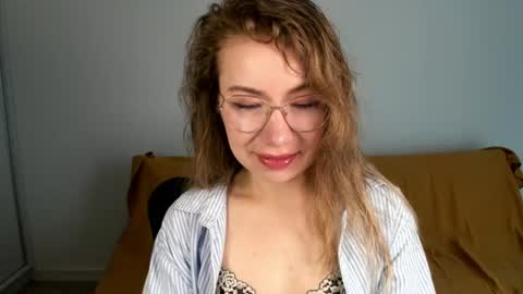 Mia online show from 16, 7, 2026