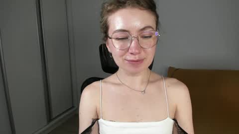 Mia online show from 26, 7, 2026